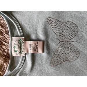 The Quacker Factory Baby Blue Tee with Rhinestone Butterfly; Sz XS